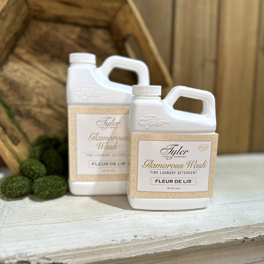 Fleur De Lis Glamorous Wash