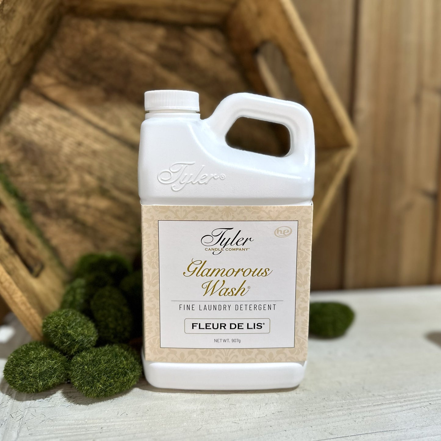 Fleur De Lis Glamorous Wash